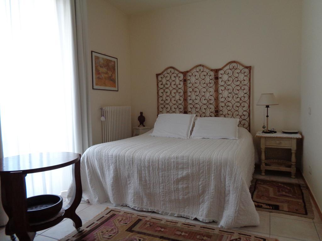 Liz Beth Apartment Lucca Ruang foto