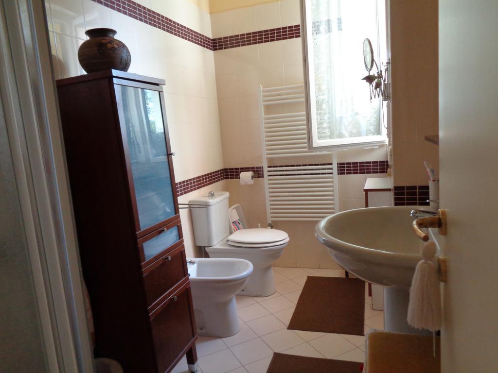 Liz Beth Apartment Lucca Bagian luar foto